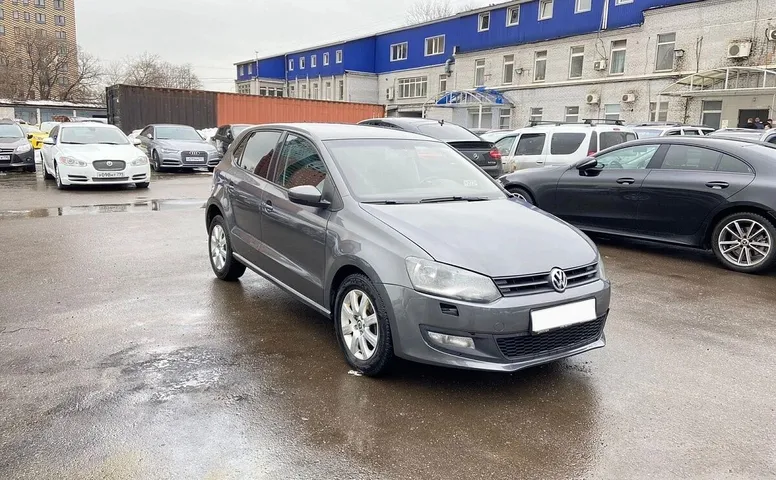 Volkswagen Polo V