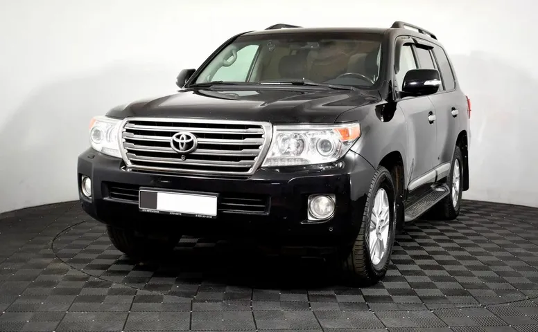 Toyota Land Cruiser 200