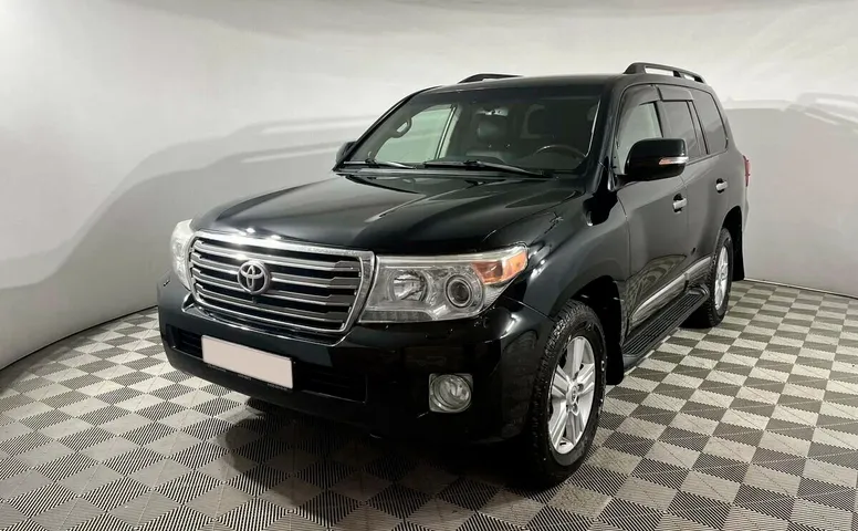 Toyota Land Cruiser 200