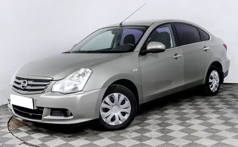 Nissan Almera