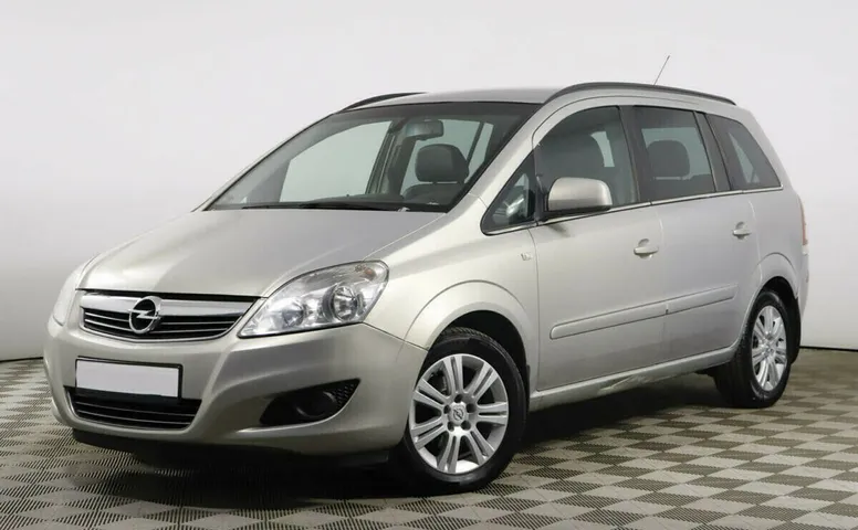 Opel Zafira B Рестайлинг