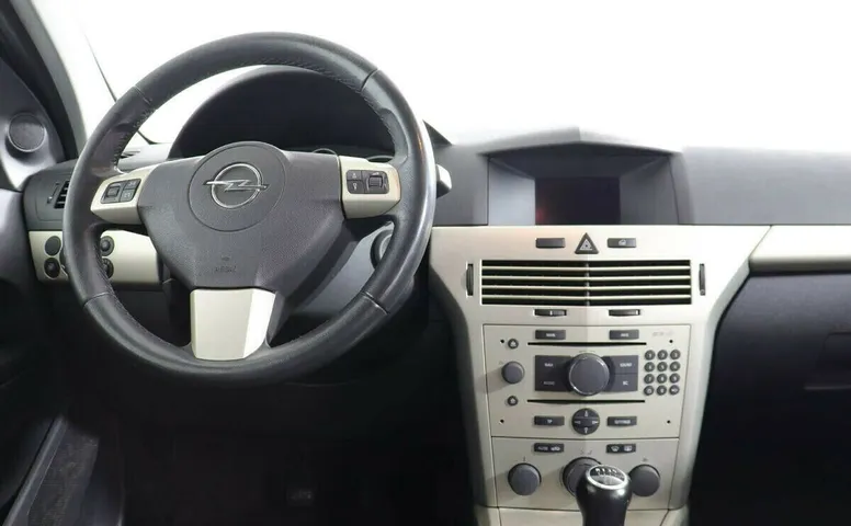 Opel Astra H Рестайлинг