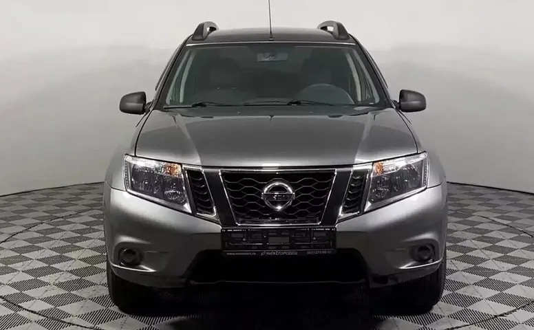 Nissan Terrano III (D10)