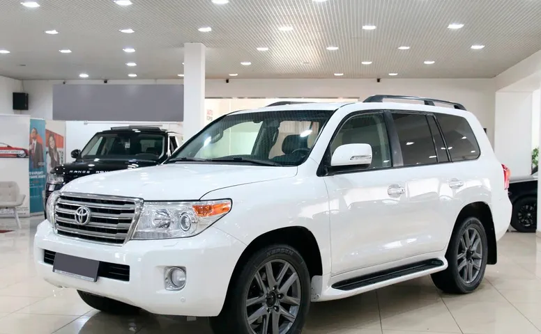 Toyota Land Cruiser 200