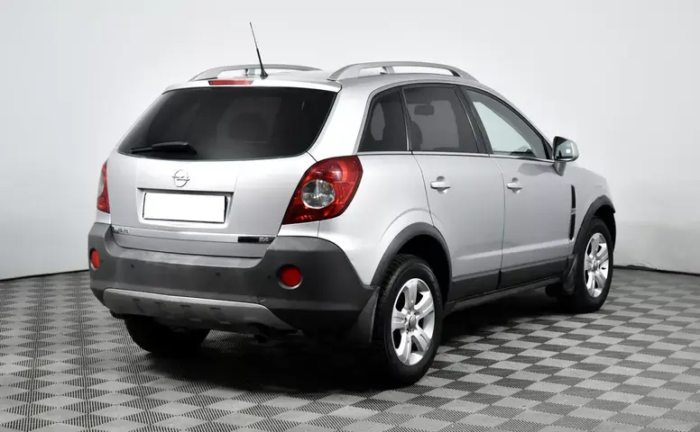 Opel Antara