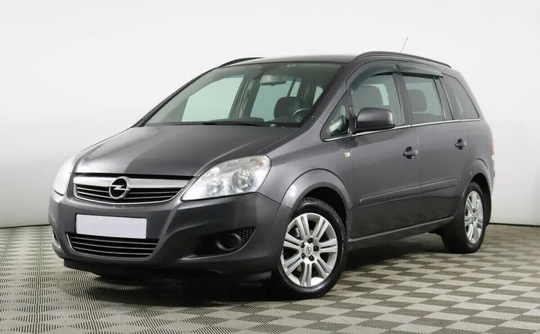 Opel Zafira B Рестайлинг