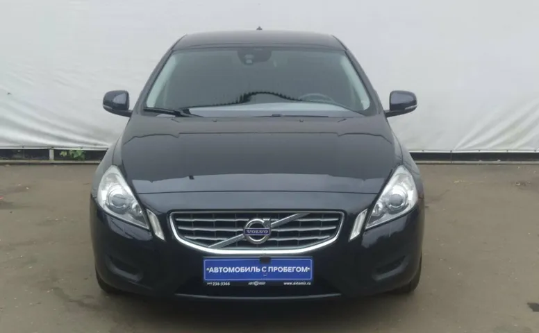 Volvo S60 II