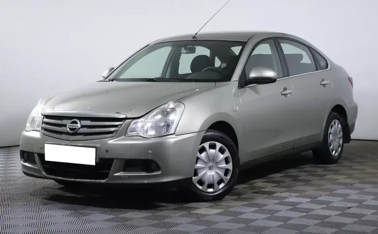 Nissan Almera